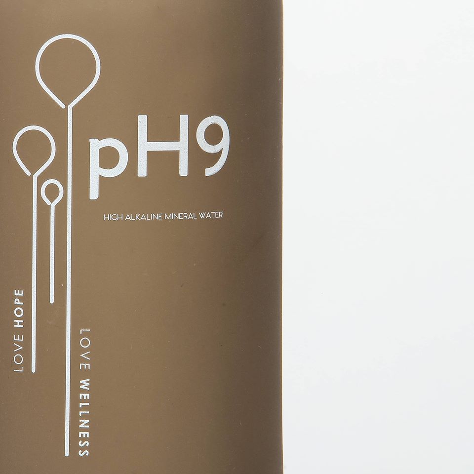 pH9 Glass Water Bottle