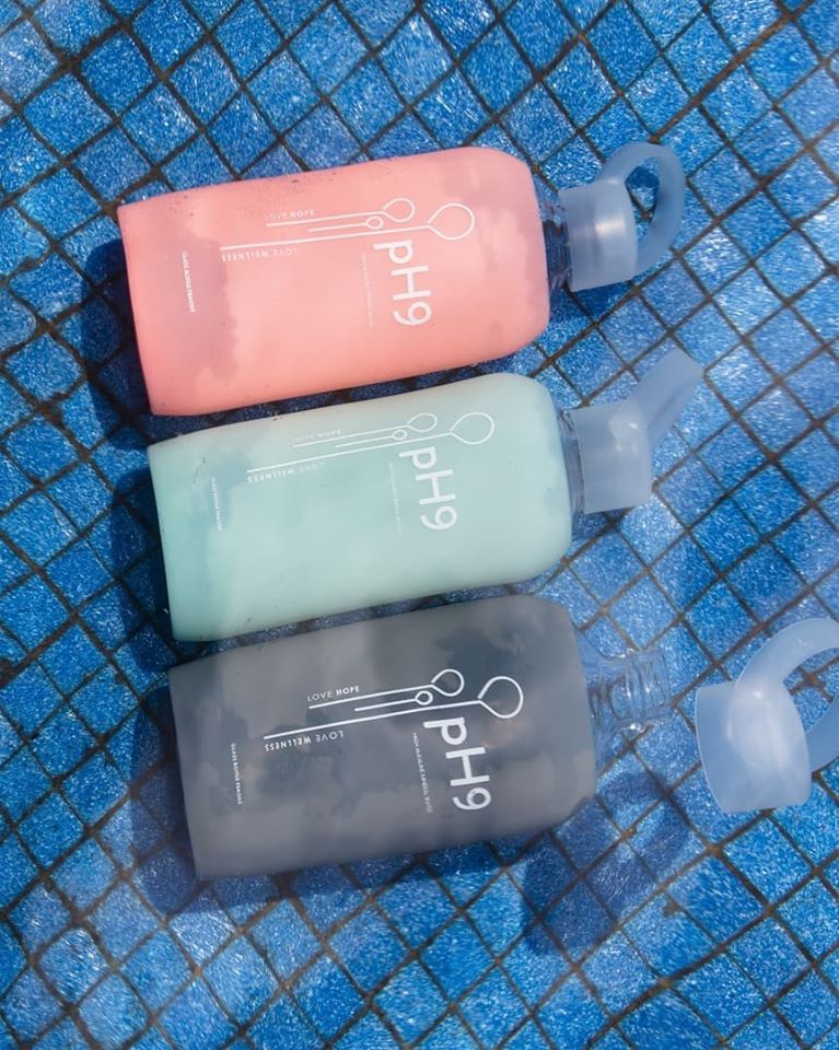pH9 Glass Water Bottle